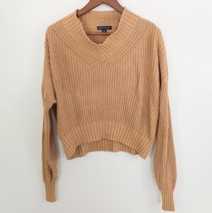 Saks Fifth Avenue V Neck Knit Sweater Size Small